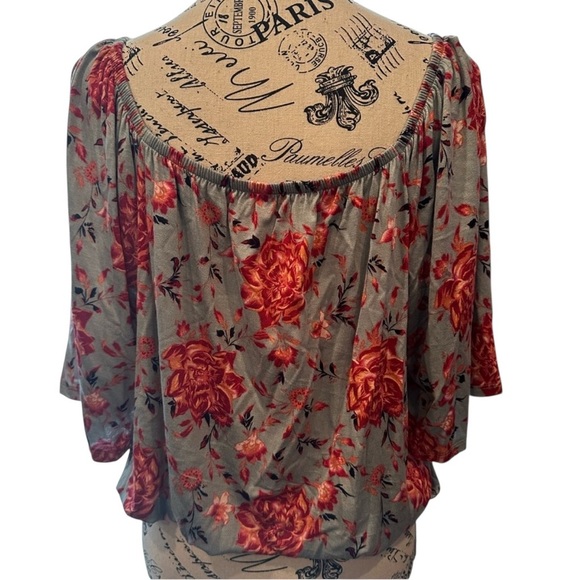 Mudd Floral Blouse with Lace Detail - Red and Gray - Picture 2 of 5